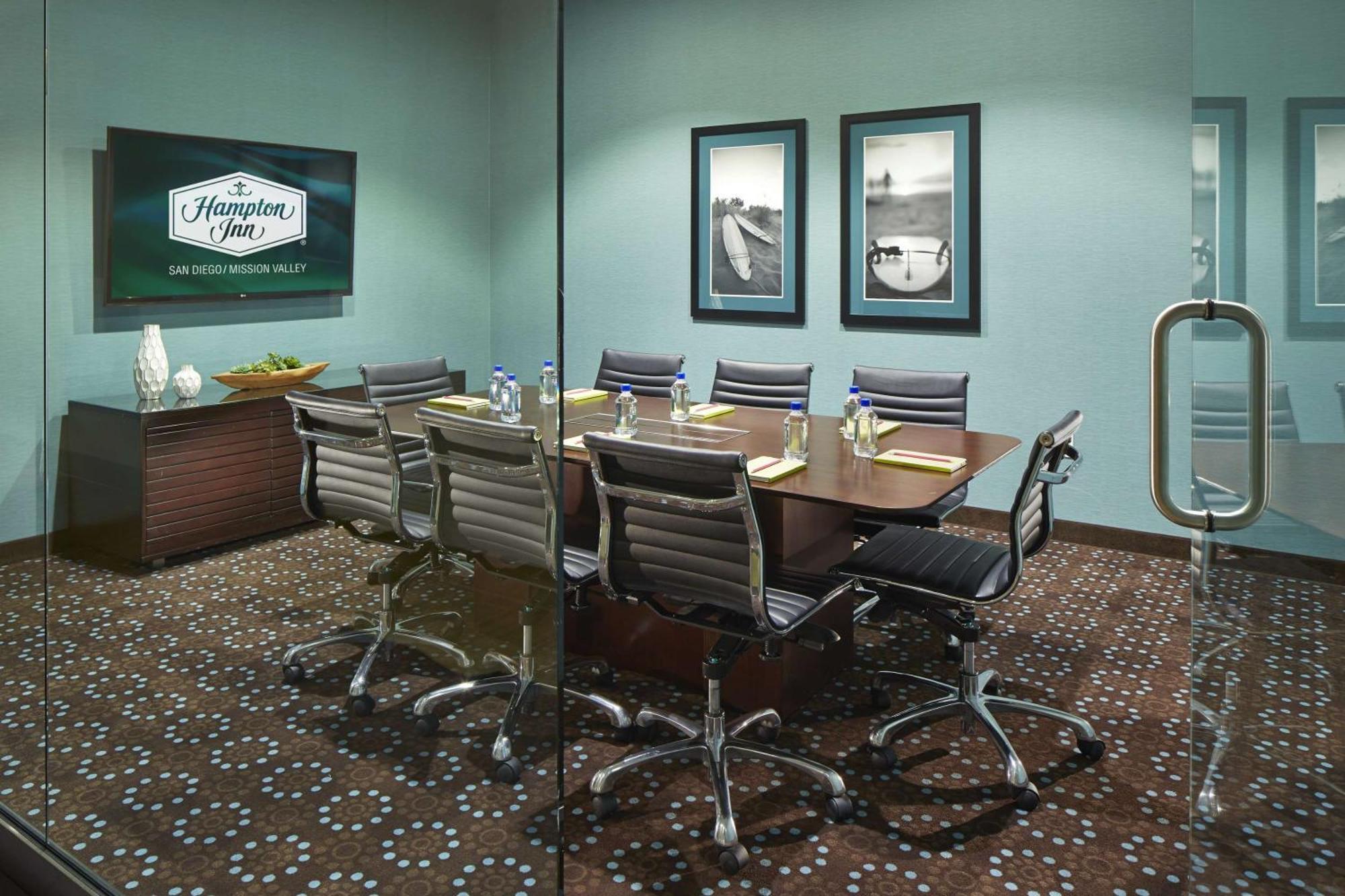 Hampton Inn San Diego Mission Valley Eksteriør billede