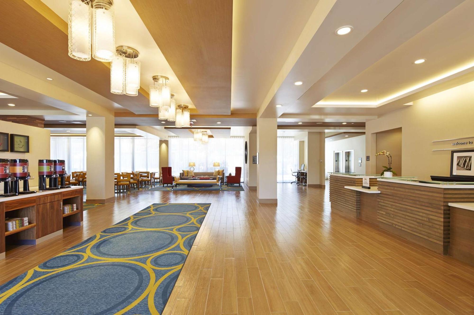 Hampton Inn San Diego Mission Valley Eksteriør billede